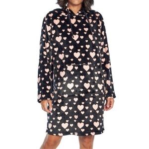 WILDFOX Oversized Plush Heart Print Long Sleeve Hooded Lounger